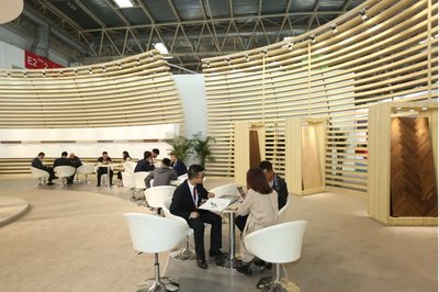 BIHD·2018 | 久盛地板“木·漣漪”創(chuàng)造無(wú)限可能，掀起壯闊波瀾！——人工智能基礎(chǔ)資源與技術(shù)平臺(tái)的融合創(chuàng)新